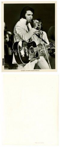 2a194 ELVIS PRESLEY 8x10 still '72 performing on stage with guitar & microphone from Elvis on Tour!