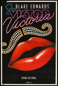 2b102 VICTOR VICTORIA teaser 1sh '82 Julie Andrews, Blake Edwards, cool lips & mustache art!