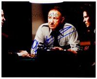 2e258 GENE HACKMAN signed color 8x10 REPRO still '00s close up of the actor in interrogation room!