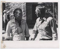 2k351 JUNIOR BONNER candid 8x10 still '72 director Sam Peckinpah talking to Steve McQueen on set!