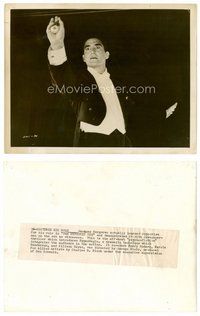 2k409 JACQUES BERGERAC 8x10.25 still '60 as magician with eyeball in hand from The Hypnotic Eye!