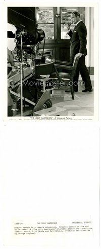 2k785 UGLY AMERICAN candid 8x10 still '63 Marlon Brando smoking pipe being filmed by huge camera!