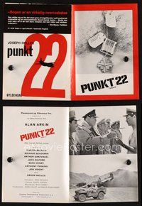 2m339 CATCH 22 Danish program '71 directed by Mike Nichols, based on the novel by Joseph Heller!