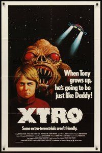 2p989 XTRO 1sh '83 some extra-terrestrials aren't friendly, he's the mean E.T.!