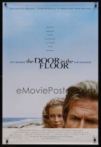 2y301 DOOR IN THE FLOOR DS 1sh '04 cool image of Jeff Bridges & Kim Basinger on beach!
