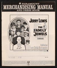 3a244 FAMILY JEWELS pressbook '65 Jerry Lewis is seven times nuttier in seven roles!
