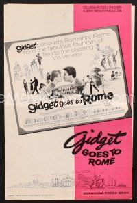3a265 GIDGET GOES TO ROME pressbook '63 James Darren & Cindy Carol by Italy's Colisseum!