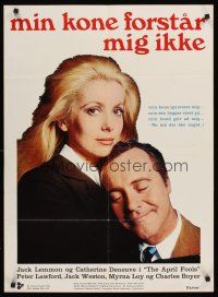 3b537 APRIL FOOLS Danish '69 Jack Lemmon & Catherine Deneuve are married but not to each other!