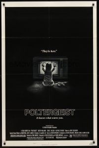 3e747 POLTERGEIST style B 1sh '82 Tobe Hooper, classic, they're here, Heather O'Rourke by TV!