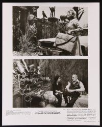 3j497 EDWARD SCISSORHANDS 2 8x10 stills '90 Tim Burton candid with Vincent Price, Johnny Depp!