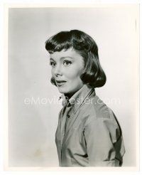3k558 PHYLLIS KIRK 8x10 still '60s waist-high portrait of the actress looking surprised!