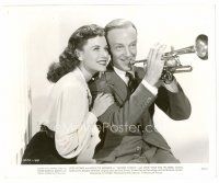 3k597 SECOND CHORUS 8x10 still '40 c/u of Paulette Goddard & Fred Astaire playing trumpet!