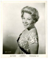 3k620 SUE ANE LANGDON 8x10 still '61 waist-high smiling portrait from The Great Impostor!