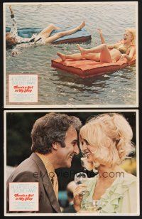 3p946 THERE'S A GIRL IN MY SOUP 2 LCs '71 great images of Peter Sellers, young Goldie Hawn!