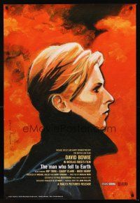 3y565 MAN WHO FELL TO EARTH English 1sh R11 Nicolas Roeg, art of David Bowie by Keiko Kimura!