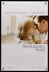 3y695 REVOLUTIONARY ROAD advance DS 1sh '08 romantic close-up of Leonardo DiCaprio & Kate Winslet!