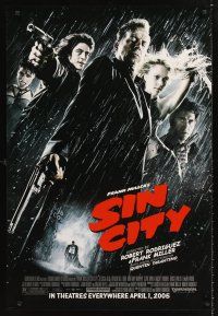 3y747 SIN CITY advance DS 1sh '05 graphic novel by Frank Miller, cool image of Bruce Willis & cast