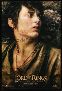 3z288 LORD OF THE RINGS: THE RETURN OF THE KING Frodo style signed teaser DS 1sh '03 Elijah Wood as Frodo!