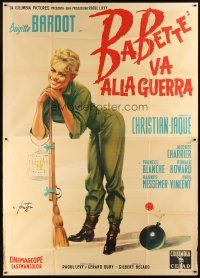 4a127 BABETTE GOES TO WAR Italian 2p '60 different art of sexy Brigitte Bardot by Arnaldo Putzu!