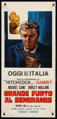 4e641 GAMBIT Italian locandina '67 Piovano art of Michael Caine w/gun & golden bust!