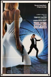 4g563 LIVING DAYLIGHTS 1sh '87 Timothy Dalton as James Bond & sexy Maryam d'Abo with gun!