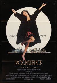 4g636 MOONSTRUCK 1sh '87 Nicholas Cage, Olympia Dukakis, Cher in front of NYC skyline!