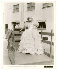4h604 SCARLET EMPRESS candid 8x10 still '34 Dietrich transported to protect her expensive dresses!