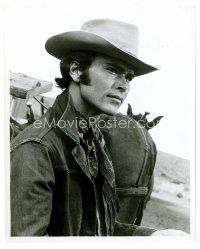 4h250 GEOFFREY DEUEL 8x10 still '70 close up as cowboy Billy the Kid from Chisum!