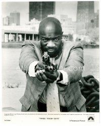 4h305 ISAAC HAYES 8x10 still '73 best close up pointing gun in his film debut in Three Tough Guys!