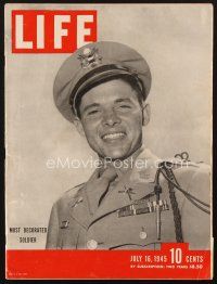 4j123 LIFE MAGAZINE magazine July 16, 1945 Audie Murphy is World War II's most decorated soldier!