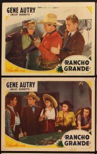 4m846 RANCHO GRANDE 6 LCs '40 Gene Autry & three pretty girls standing by roulette table!