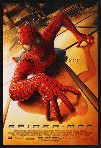 4s753 SPIDER-MAN advance mini poster '02 Tobey Maguire crawling up wall, Sam Raimi, Marvel Comics!