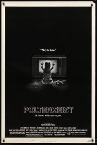 4t335 POLTERGEIST style B 1sh '82 Tobe Hooper, classic, they're here, Heather O'Rourke by TV!