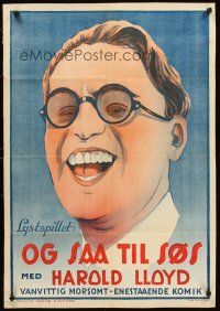 4w053 SAILOR-MADE MAN linen Danish 24x35 R30s art of laughing Harold Lloyd with trademark glasses!