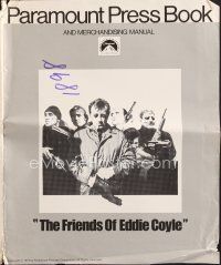 5b357 FRIENDS OF EDDIE COYLE pressbook '73 Robert Mitchum lives in a violent, dangerous world!