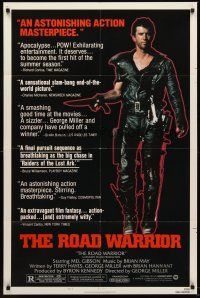5f569 MAD MAX 2: THE ROAD WARRIOR style B 1sh '82 full-length image of Mel Gibson!