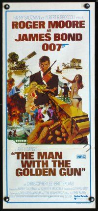 5g561 MAN WITH THE GOLDEN GUN Aust daybill '74 Roger Moore as James Bond by Robert McGinnis!