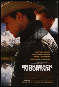 5k102 BROKEBACK MOUNTAIN DS 1sh '05 Ang Lee, Heath Ledger & Jake Gyllenhaal!