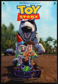 5k745 TOY STORY int'l 1sh '95 Disney & Pixar, Buzz & Woody race away from dog!