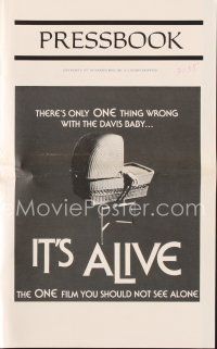 5s384 IT'S ALIVE pressbook R76 Larry Cohen, classic creepy baby carriage image!