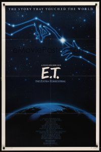 5y296 E.T. THE EXTRA TERRESTRIAL 1sh R85 Steven Spielberg classic, wonderful constellation art!