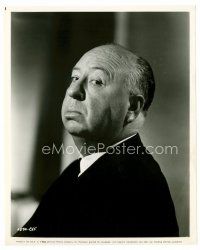 6c068 ALFRED HITCHCOCK 8x10 still '66 cool posed portrait of the great director!