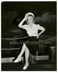 6c161 CAROLE LANDIS candid 7.5x9.5 still '40 posing on the set in captain's hat by Jack Koffman!
