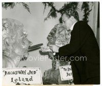 6c196 CITIZEN KANE candid 6.75x8 still '41 Cotten clowning with ice sculpture of himself by Kahle!