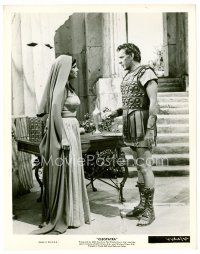 6c201 CLEOPATRA 8x10 still '63 close up of Elizabeth Taylor with Richard Burton as Mark Antony!