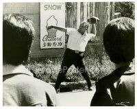 6c385 IN THE HEAT OF THE NIGHT candid 8x10 still '67 Rod Steiger throwing football on set!