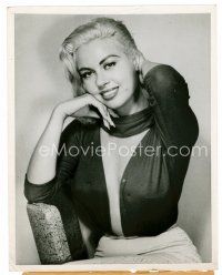6c416 JEANNE CARMEN 7x9 news photo '57 wearing 'Sweater of 1970' with too sexy plunging neckline!