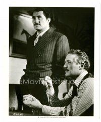 6c715 STING 8x9.75 still R77 great image of con man Paul Newman & Robert Shaw at poker game!