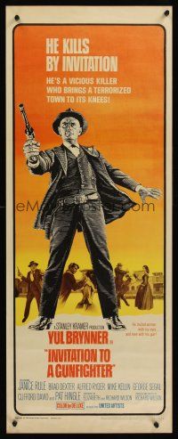 6k423 INVITATION TO A GUNFIGHTER insert '64 vicious killer Yul Brynner brings a town to its knees!