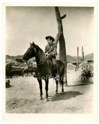 6r078 ARIZONA 8x10 still '40 cool portrait of young cowboy William Holden on horseback in desert!